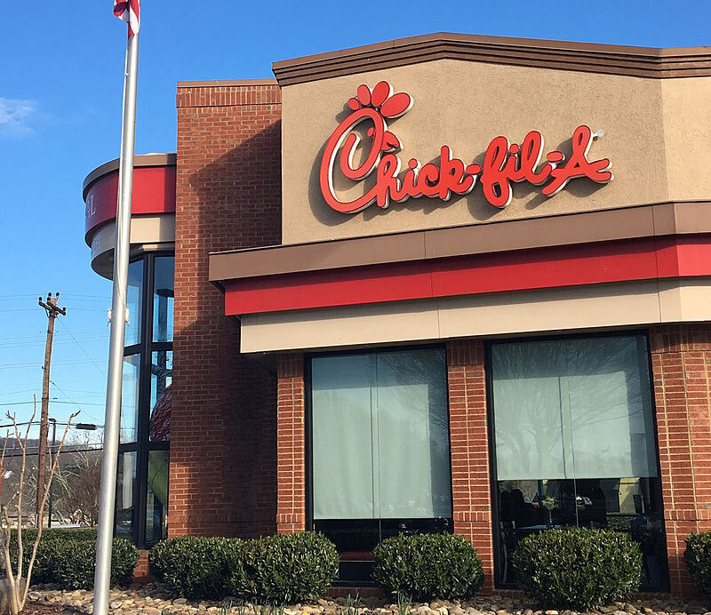800px-Chick-fil-A.jpg